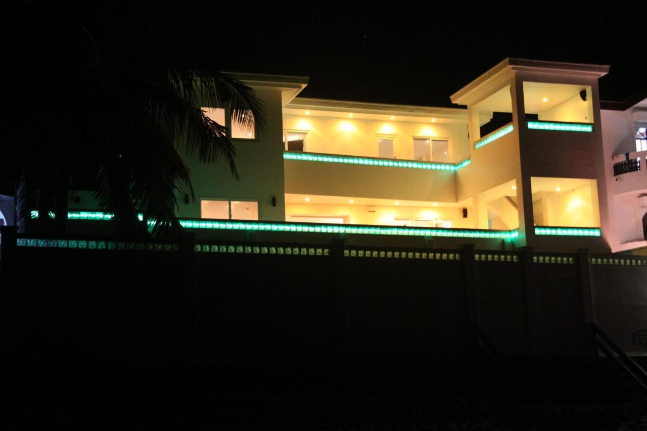 ดิ เอสเคป ซานฮวน Hostel ภายนอก รูปภาพ